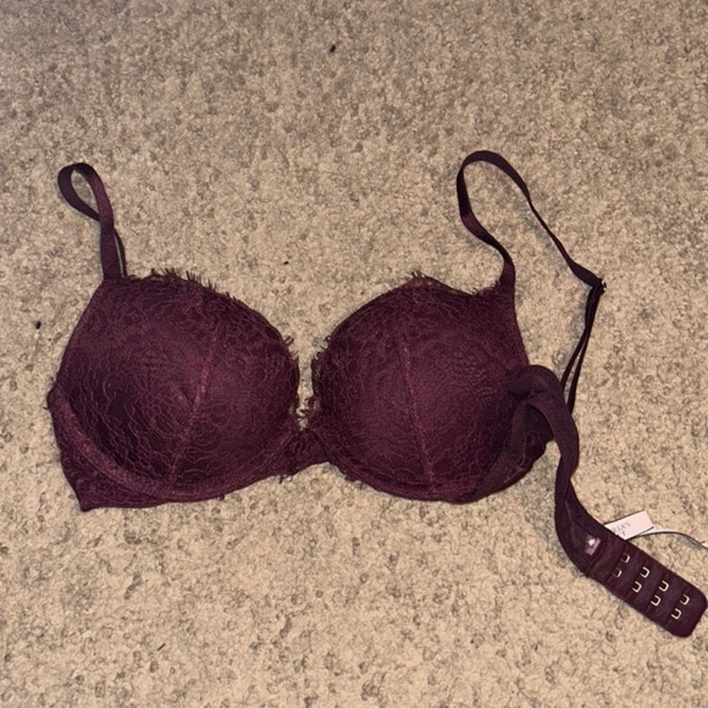 Victoria's Secret push up bra